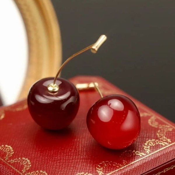 Balletic cherry auskarai