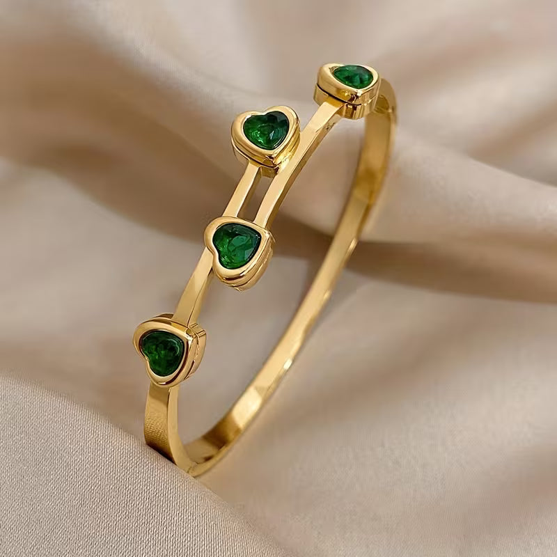 Auksinė „Verde Hearts“ apyrankė