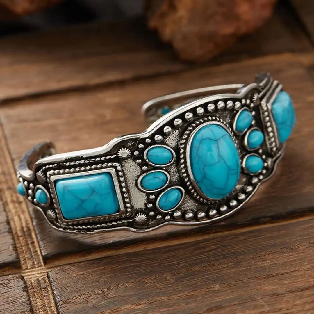 Vintažinė boho stiliaus standi apyrankė su turkiu