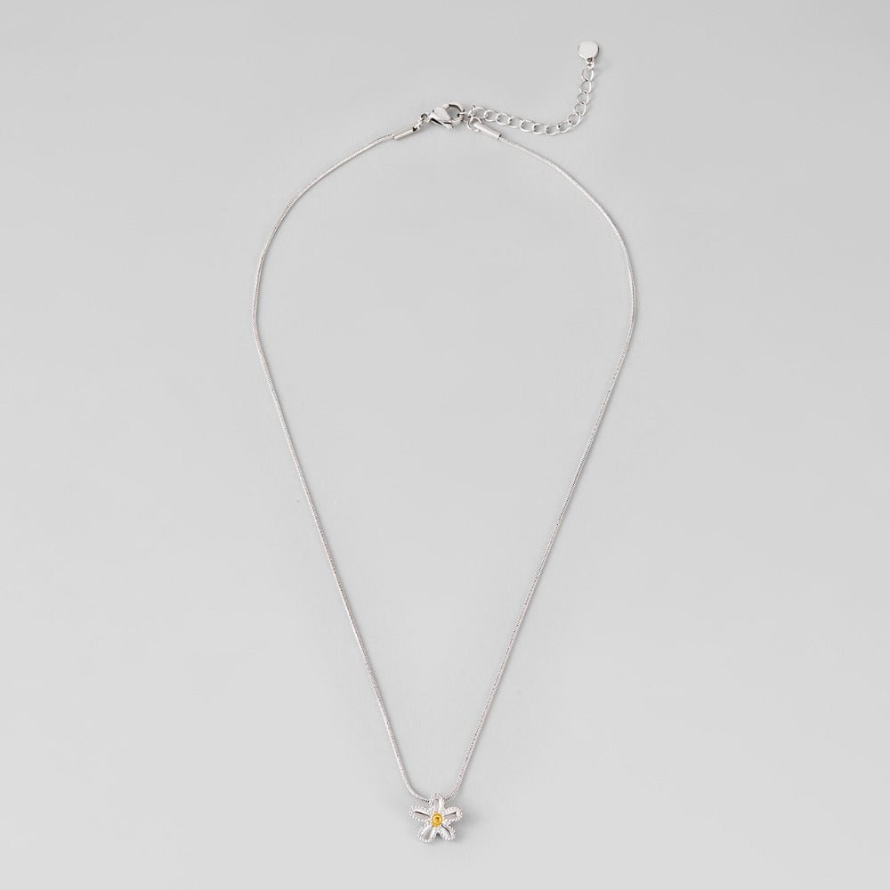 Grandinėlė su ramunės pakabuku „Emma“