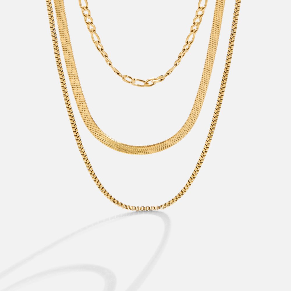 Sluoksniuota grandinėlė „Helga“