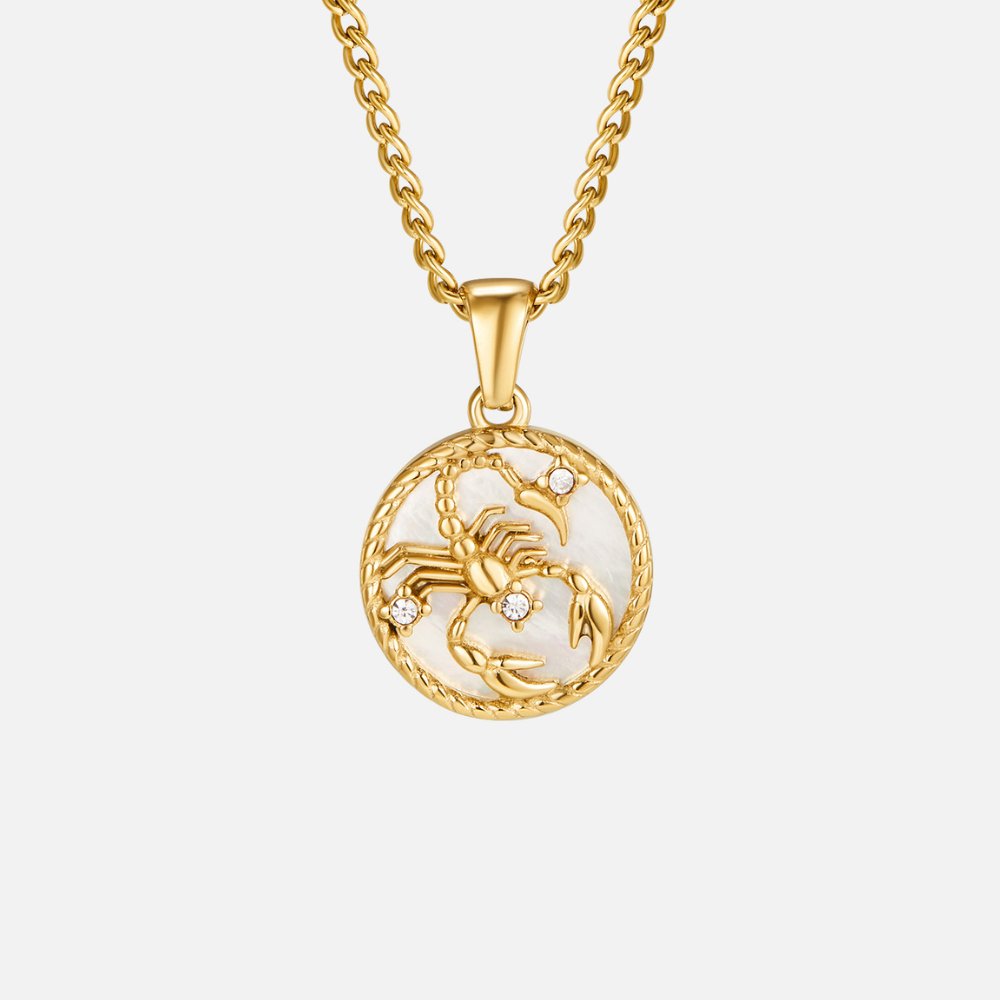Grandinėlė su balta kriaukle ir zodiako moneta „Regina“